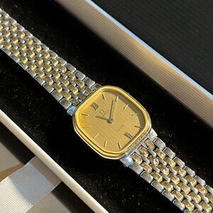 Running Vintage 70's OMEGA DeVille Quartz two tone21mm Women's Watch New Battery